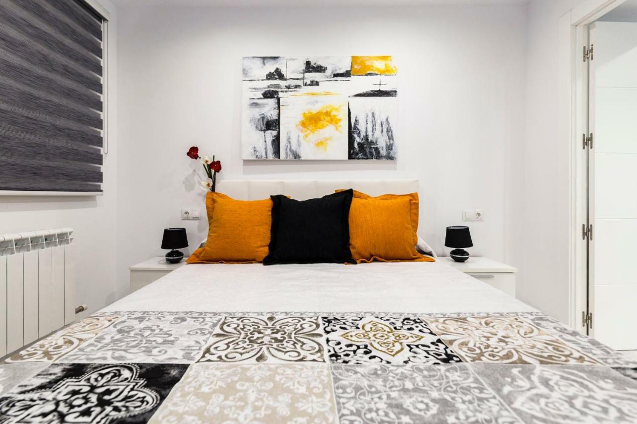 Rent Apartment And Flat Salamanca Exterior photo